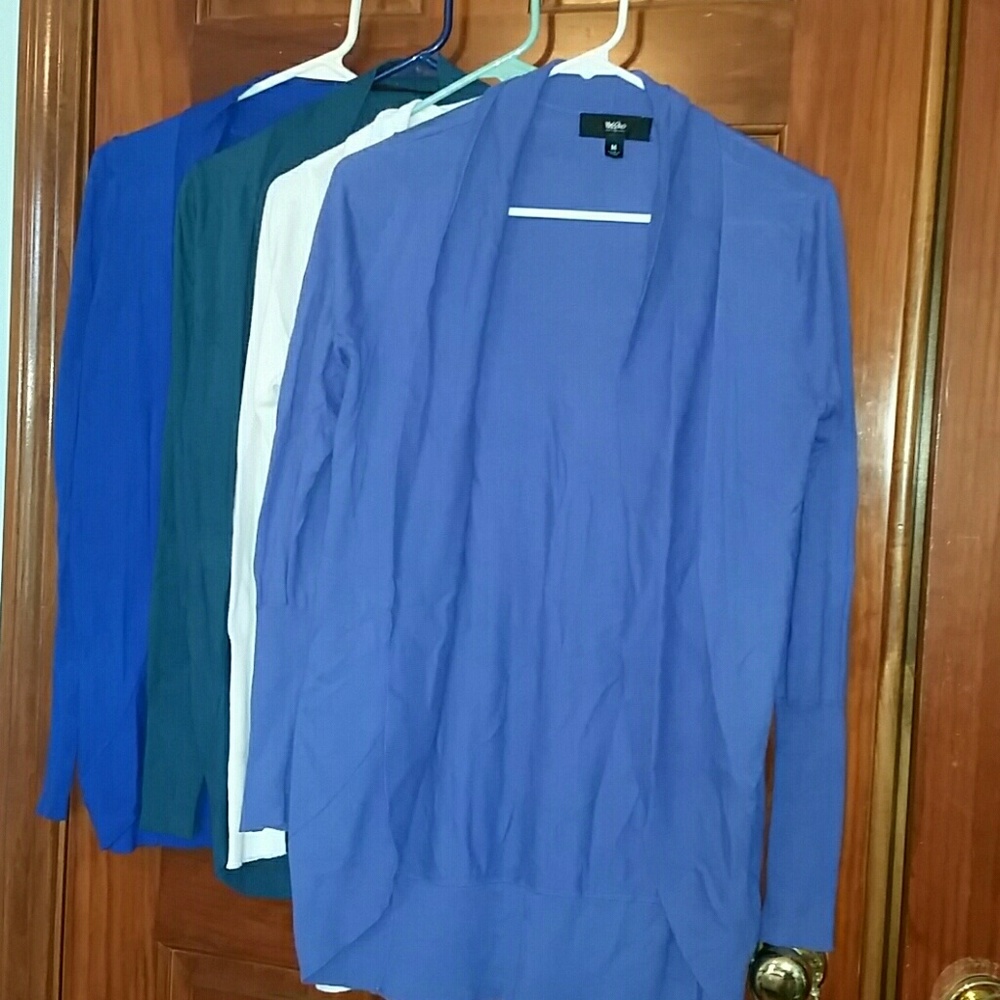 4 identical loose open front cardigan sweaters